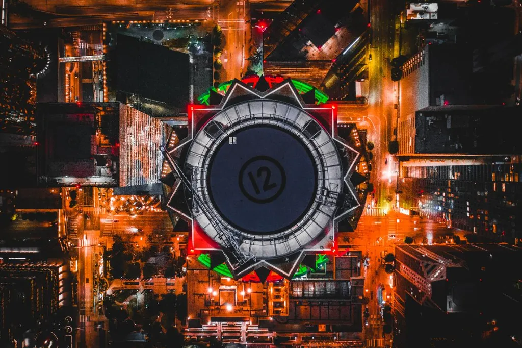 aerial-shot-u-s-bank-tower-los-angeles.jpg